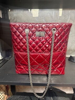 Chanel Red 2.55 Tote Bag Year2010-2011